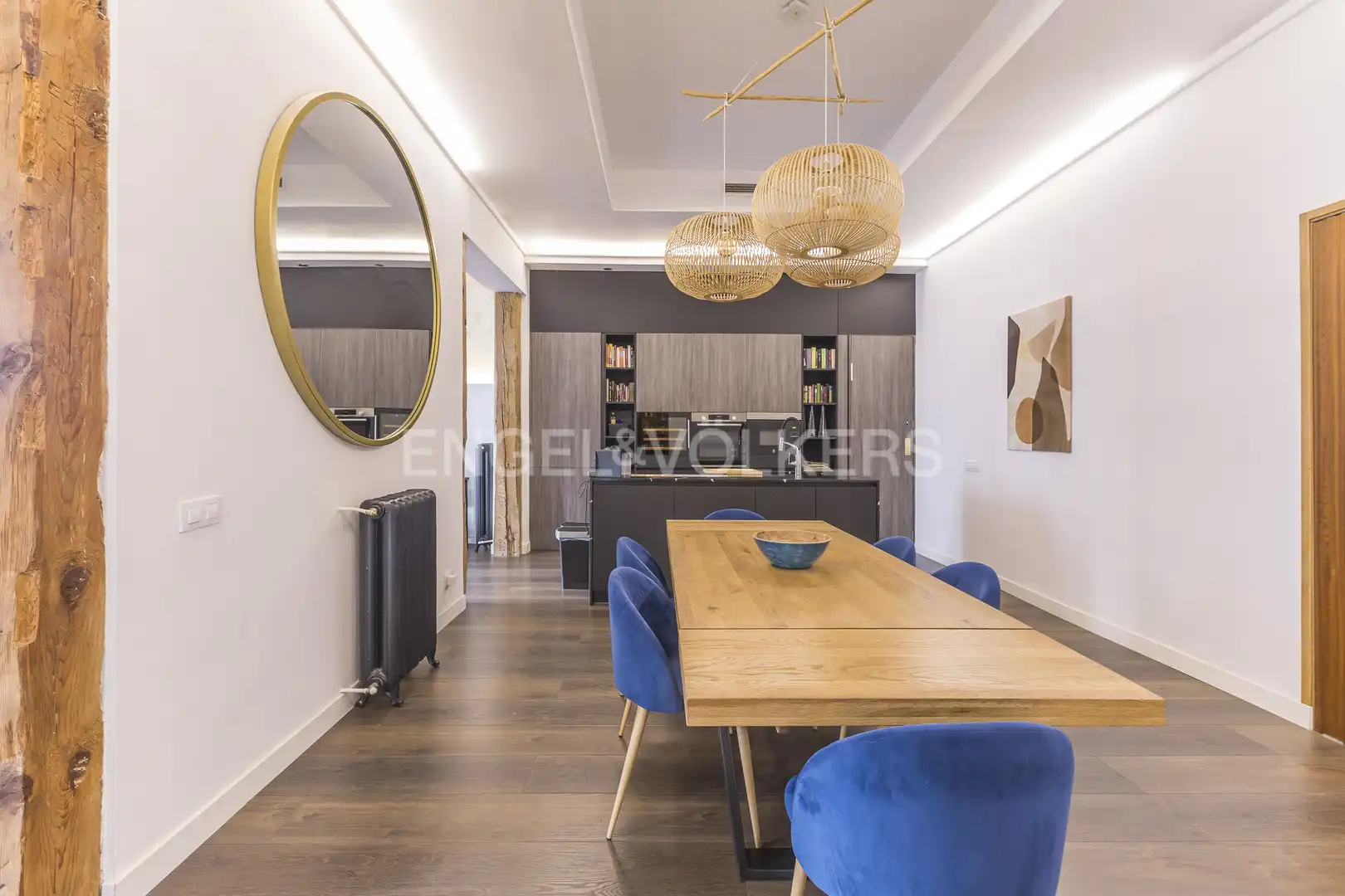 Dining room of Flat for sale in Madrid  with Air Conditioner, Heating and Furnished