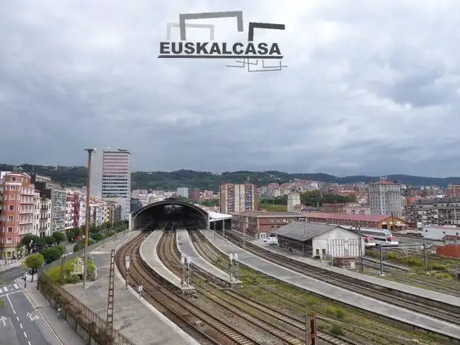 Exterior view of Flat for sale in Bilbao   with Heating and Balcony