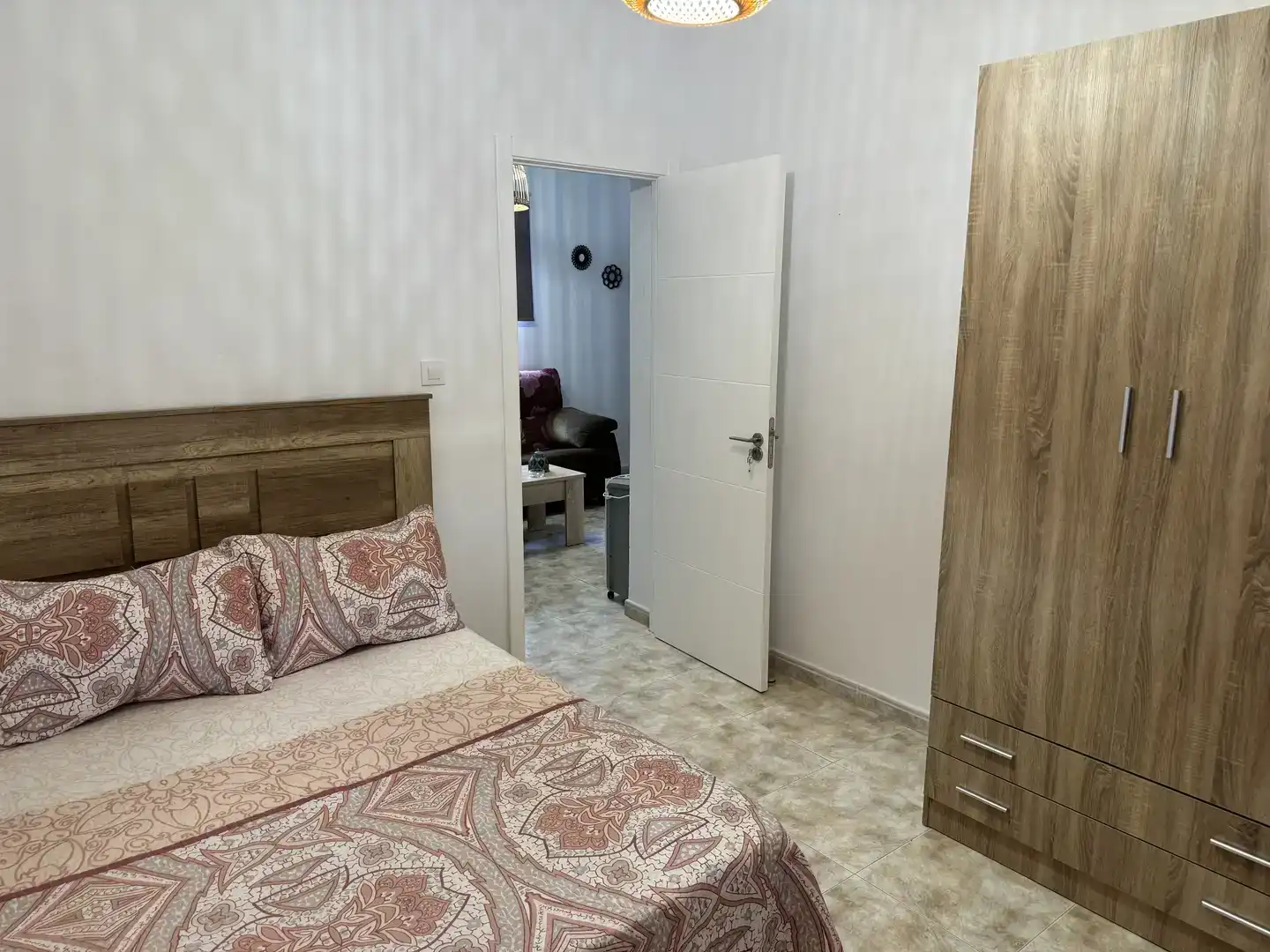 Bedroom of Flat for rent in Los Barrios  with Furnished
