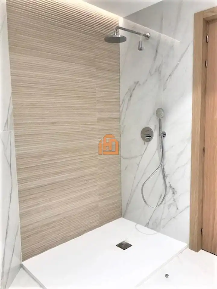 Piso con ascensor en venta en Calle Padre Isla, imagen 20