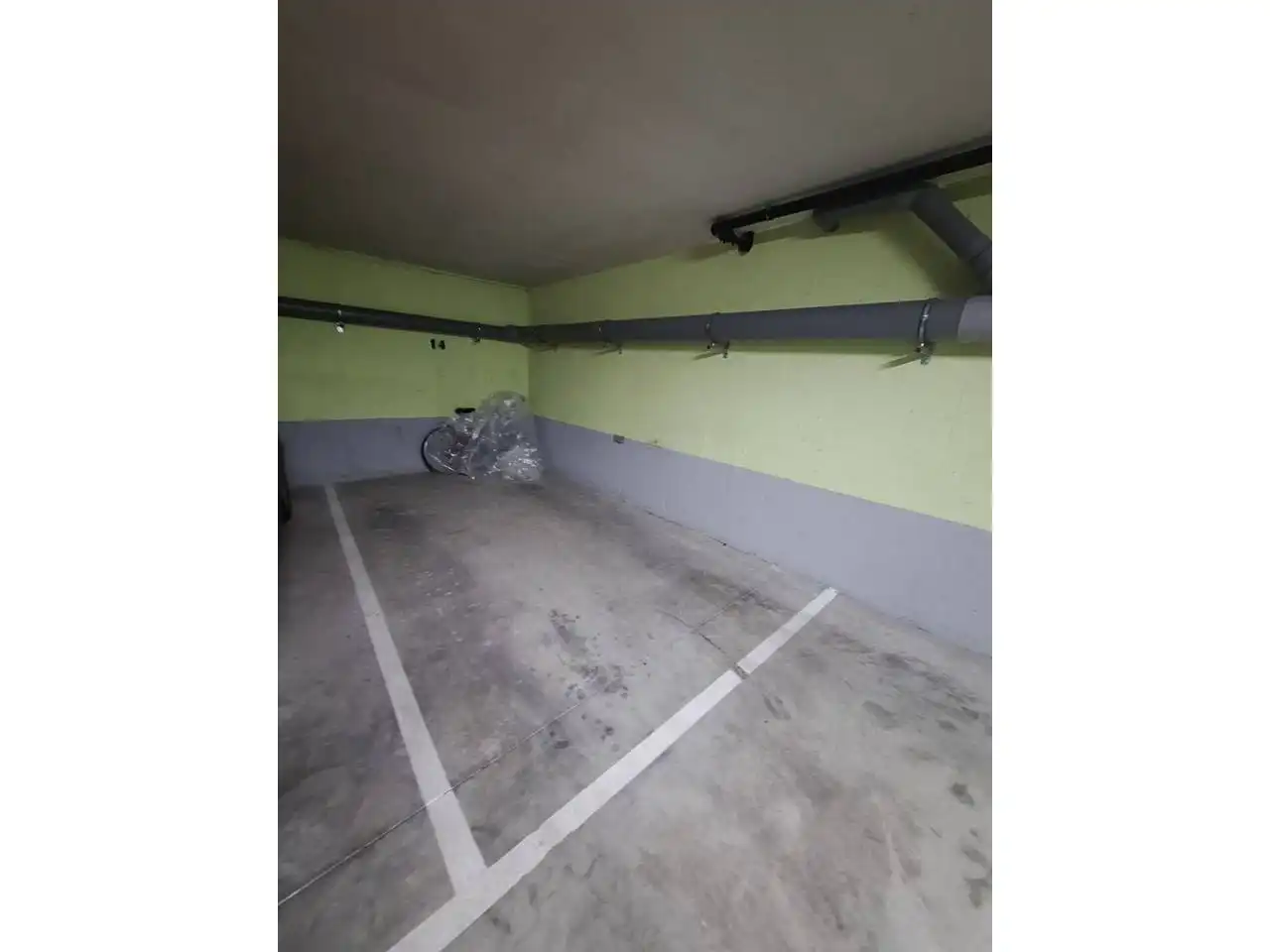 Parking de Apartamento en venta en Humanes de Madrid con Aire acondicionado y Calefacción