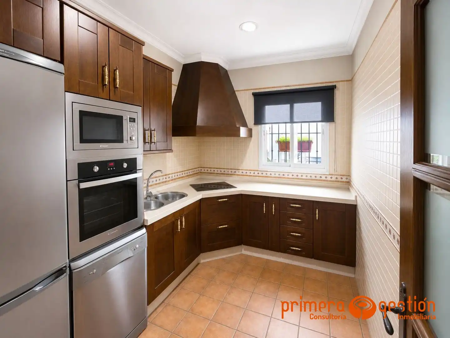 Kitchen of Houses for sale in La Luisiana  with Air Conditioner, Heating and Terrace