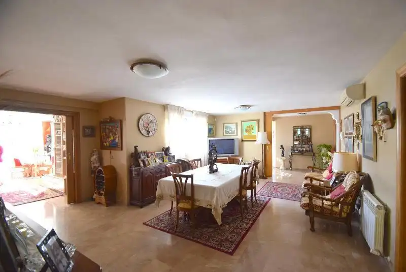 Sala de estar de Casa o chalet en venta en La Nucia con Aire acondicionado, Calefacción y Trastero