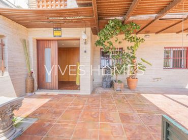 Piso en venta en Avenida Avinguda Sant Pere Abanto