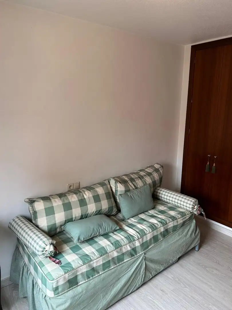Wohnung zur Miete in Calle Moncayo, Santa María de Gracia