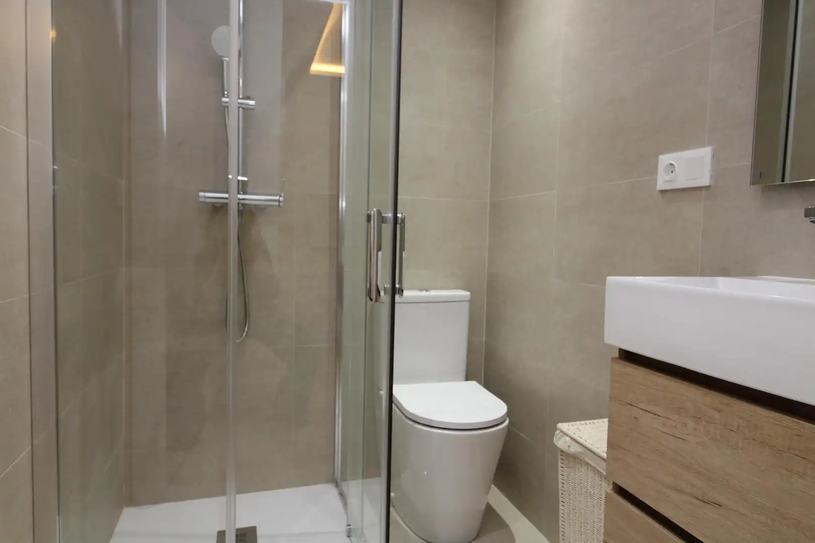 Studio with pool to rent in ESCORIAZA, imagen 17