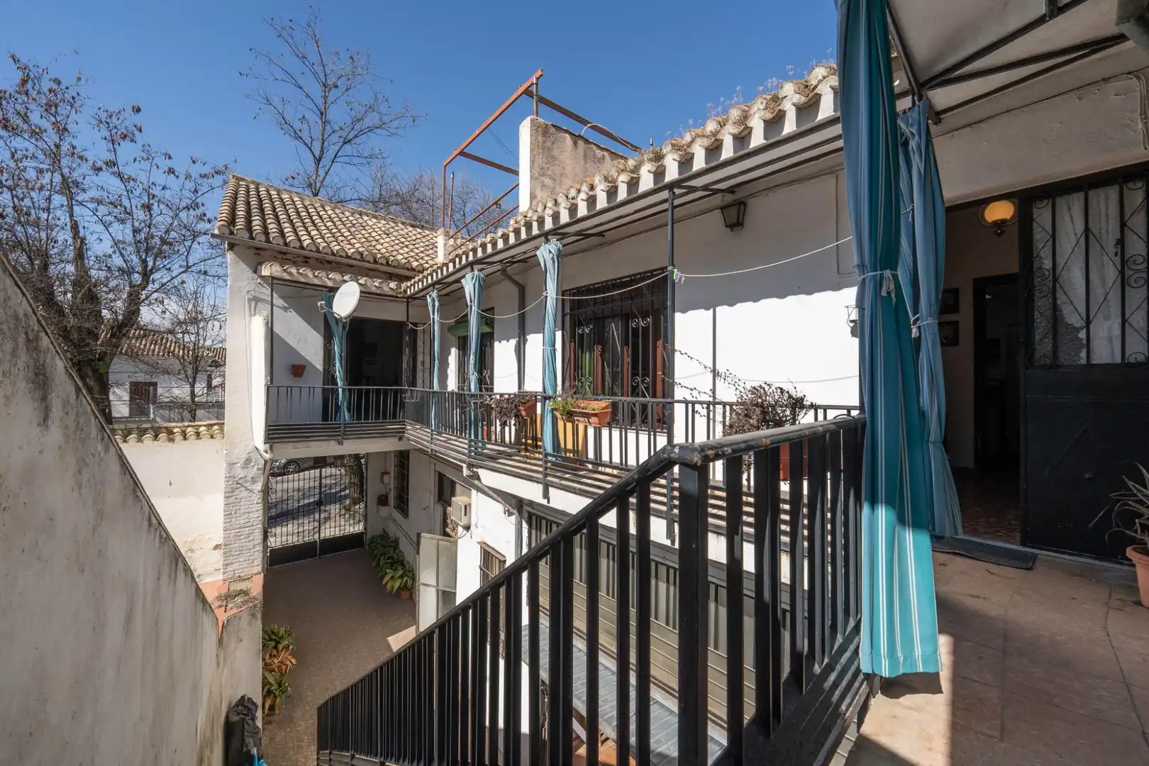 Außenansicht von Wohnung zum Verkauf in Granada