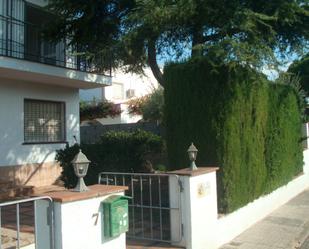 Exterior view of House or chalet for sale in Cambrils  with Private garden and Storage room