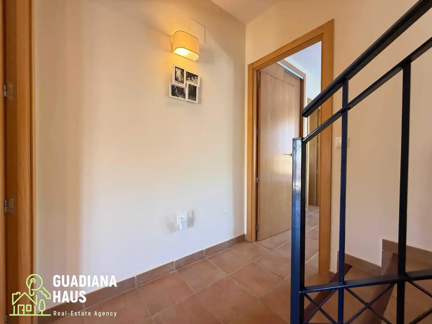 Reihenhaus mit Pool zum Verkauf in Avenida ROSALIA DE CASTRO 5, imagen 26