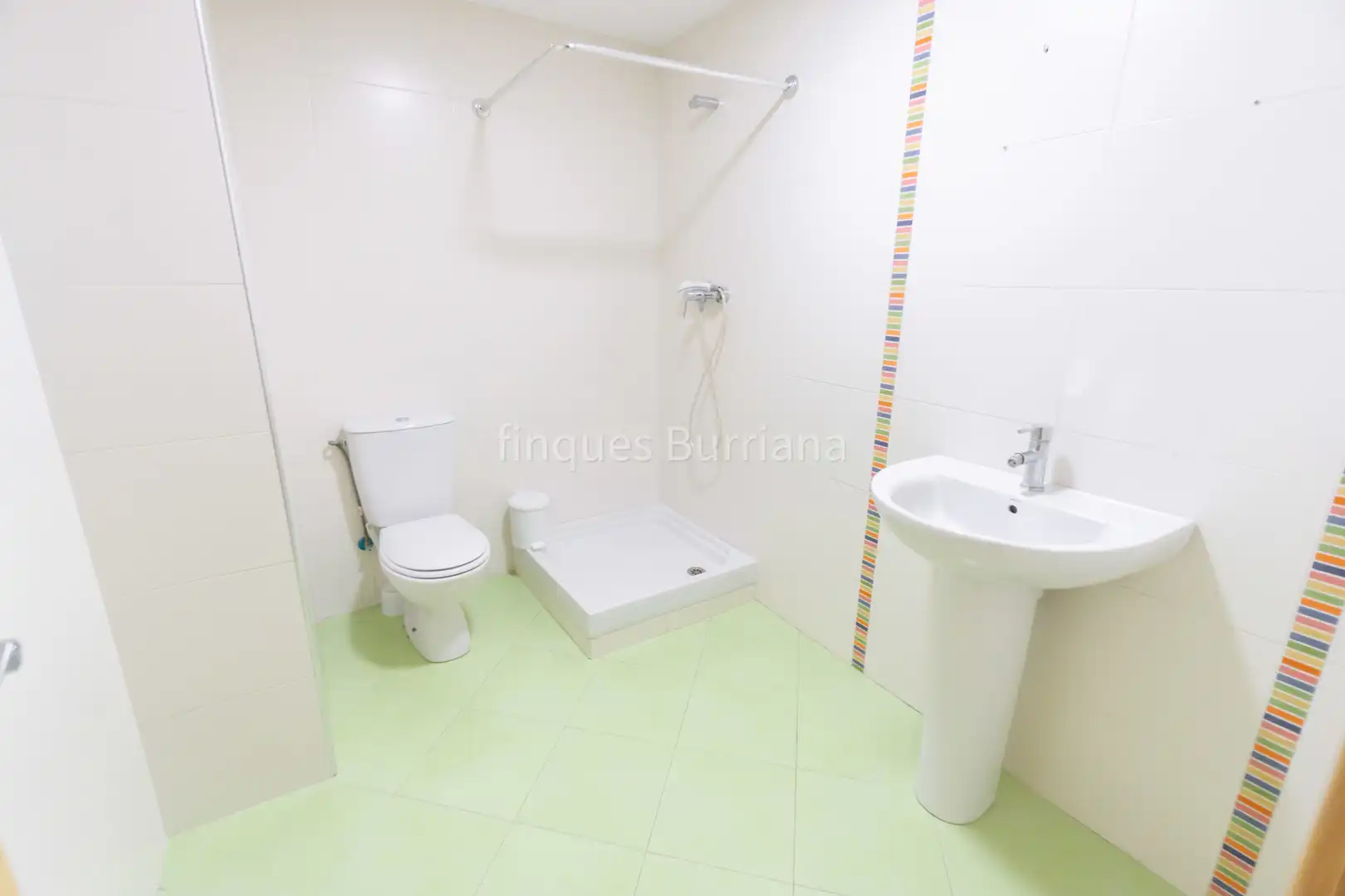 Bany de Pis en venda en Burriana / Borriana
