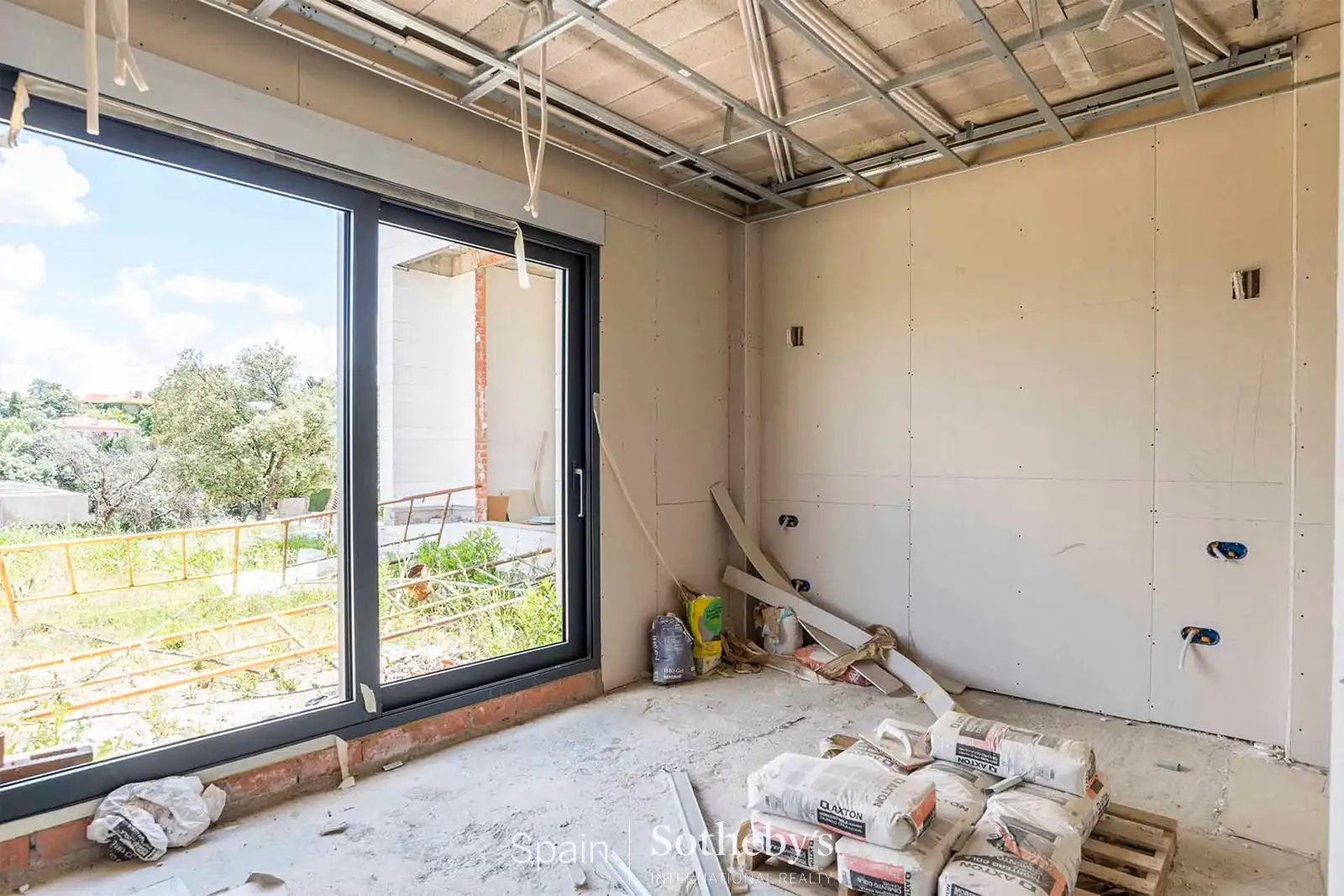 Casa o xalet en venda en Colmenar Viejo amb Aire condicionat, Jardí privat i Terrassa