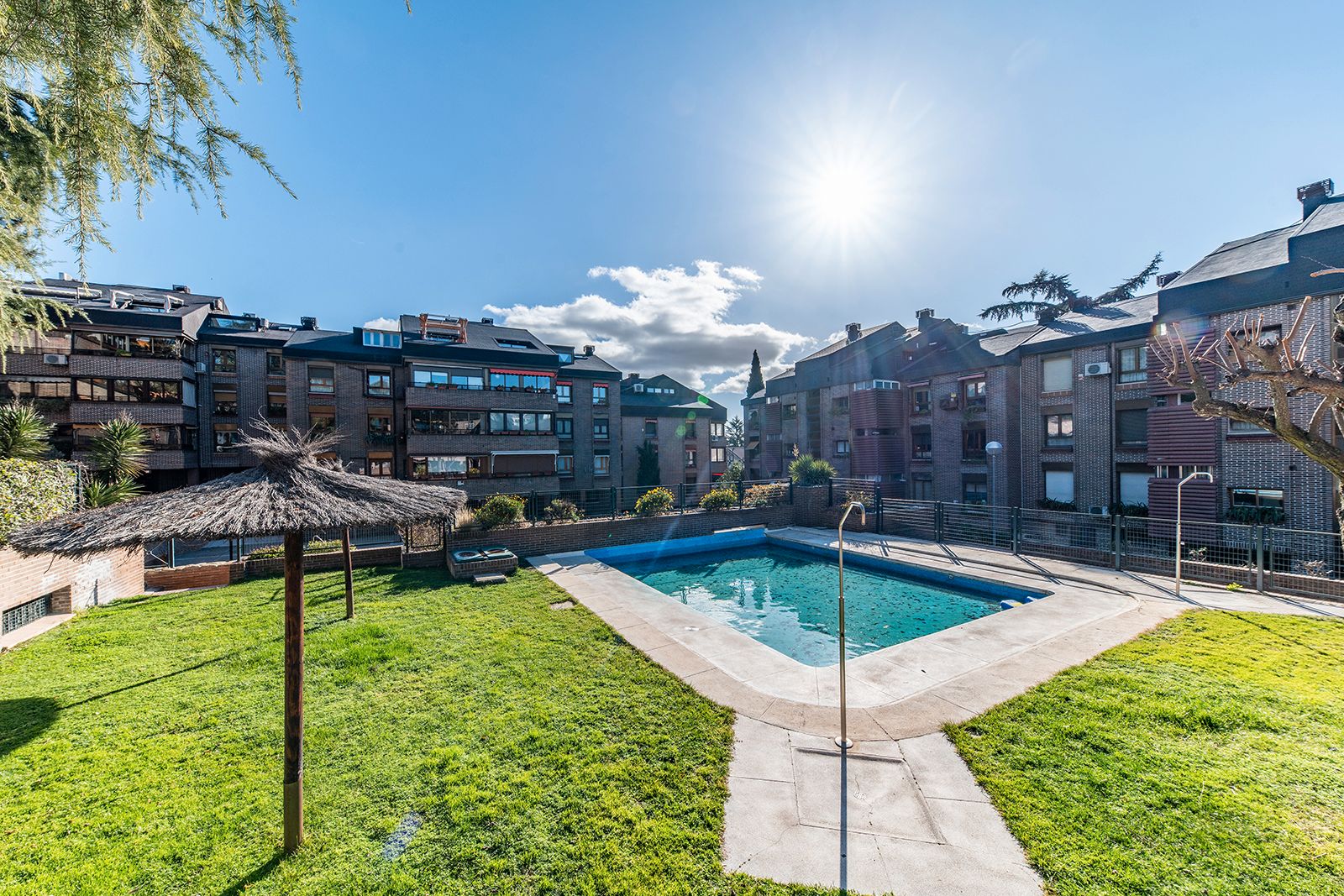 Exterior view of Flat for sale in Las Rozas de Madrid  with Heating and Community pool