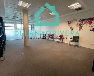 Office to rent in Las Rozas de Madrid  with Air Conditioner