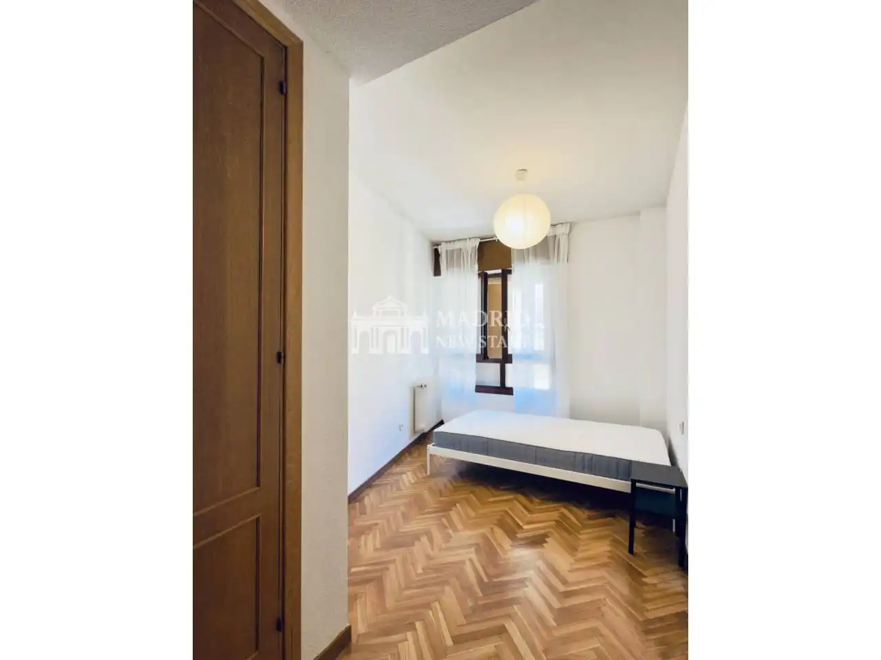 Habitación de Piso de alquiler en Segovia con Calefacción, Parquet y Terraza
