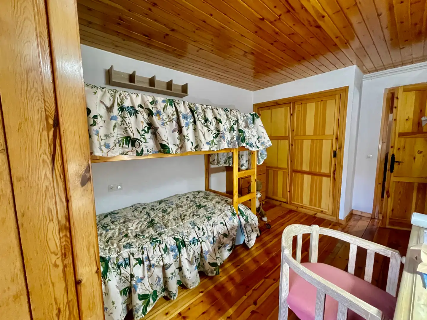Habitación de Ático en venta en Setcases con Calefacción, Terraza y Amueblado