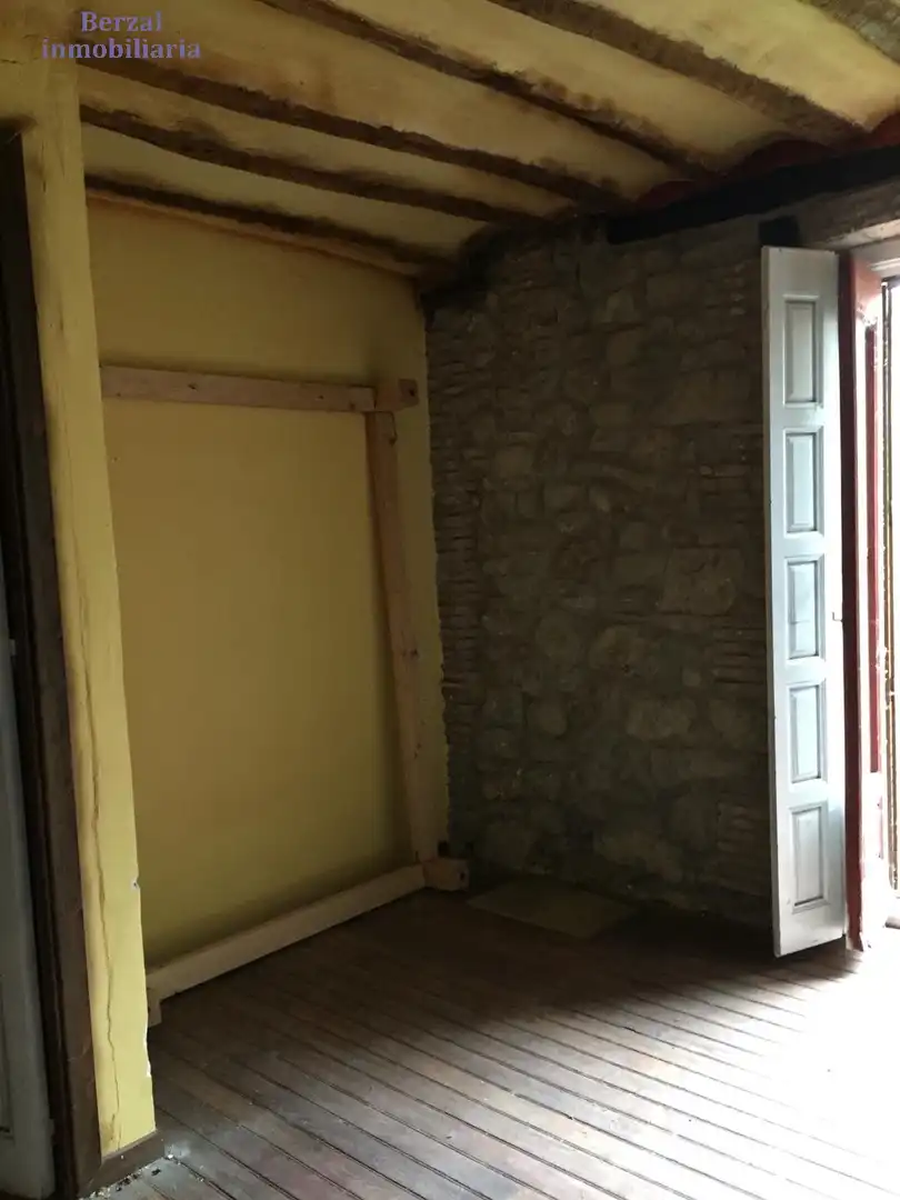 Country homes for sale in Cabezón de Cameros  with Balcony
