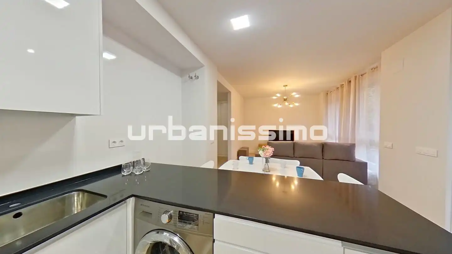 Vista exterior de Apartament de lloguer en Madrid amb Aire condicionat, Calefacció i Moblat
