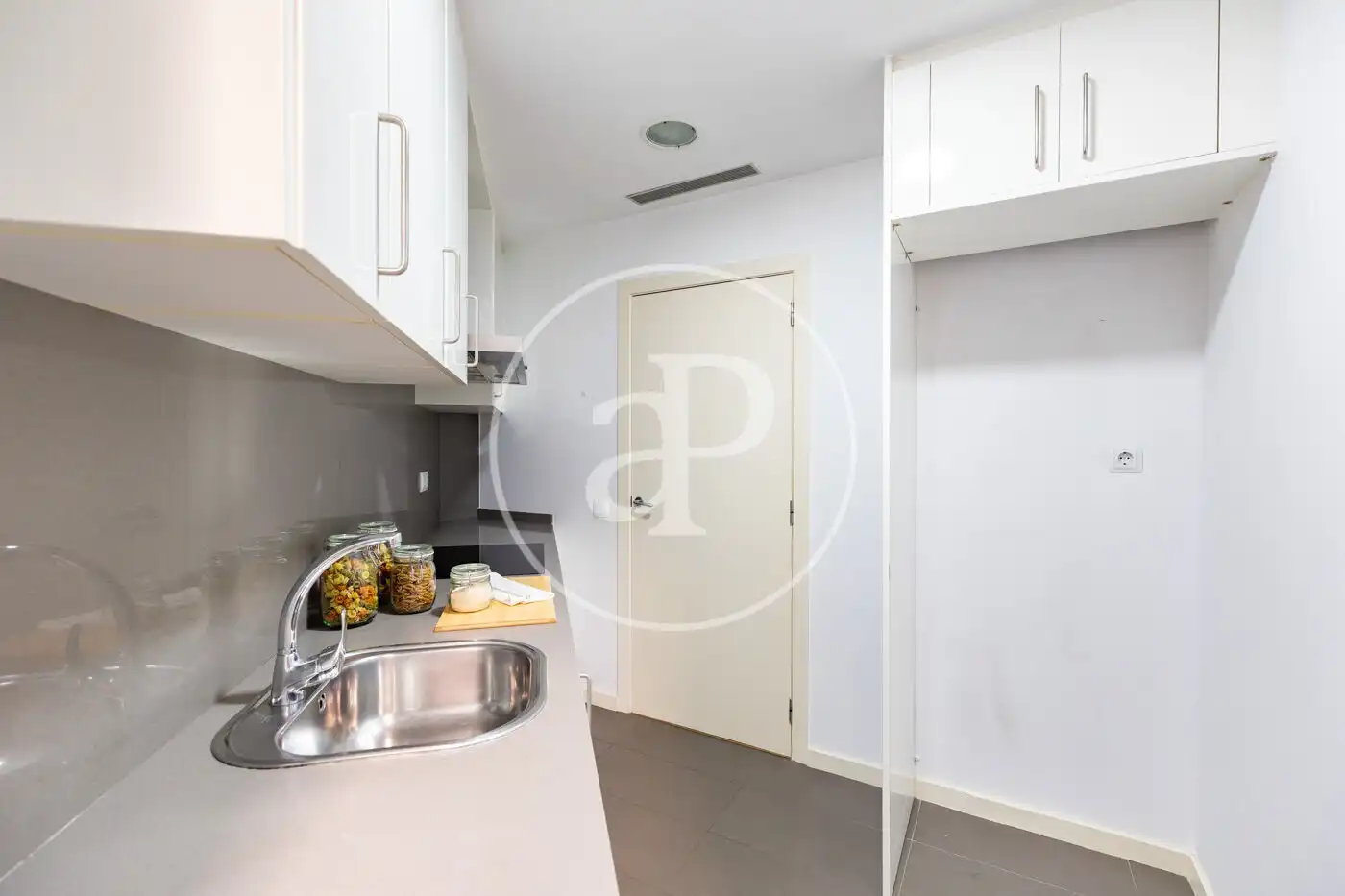 Cocina de Piso en venta en Barcelona con Aire acondicionado, Calefacción y Balcón