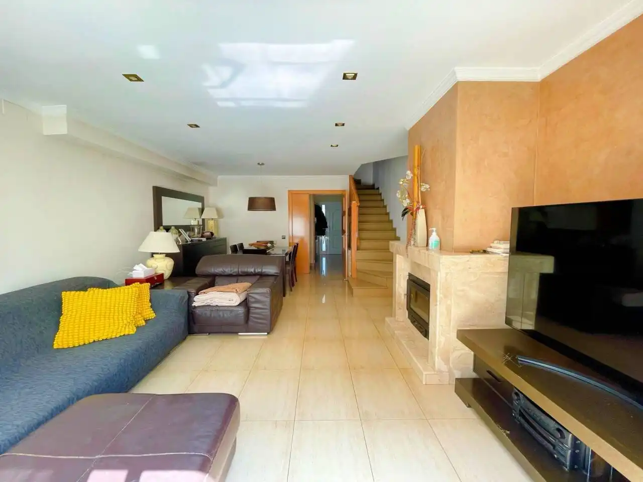 Living room of Houses for sale in Cerdanyola del Vallès  with Air Conditioner, Heating and Private garden