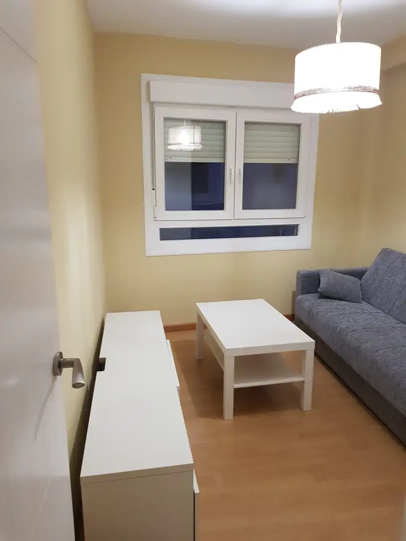 Sala de estar de Piso de alquiler en Roquetas de Mar con Aire acondicionado, Calefacción y Parquet