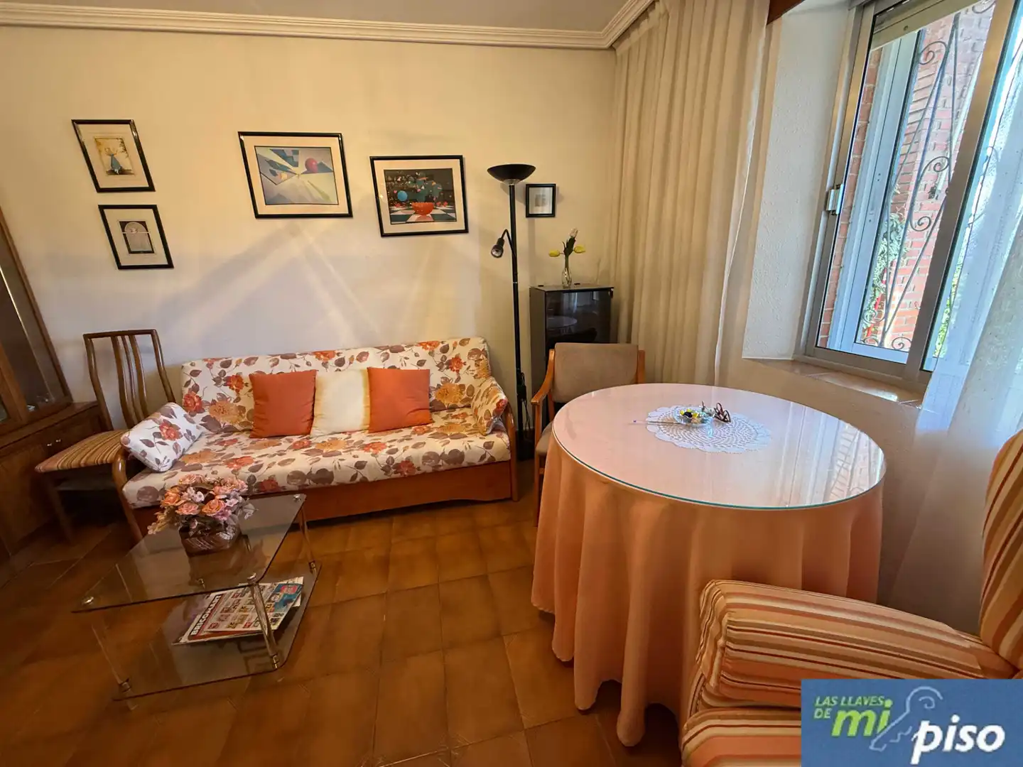 Sala de estar de Casa o chalet en venta en Valladolid con Calefacción, Jardín privado y Terraza