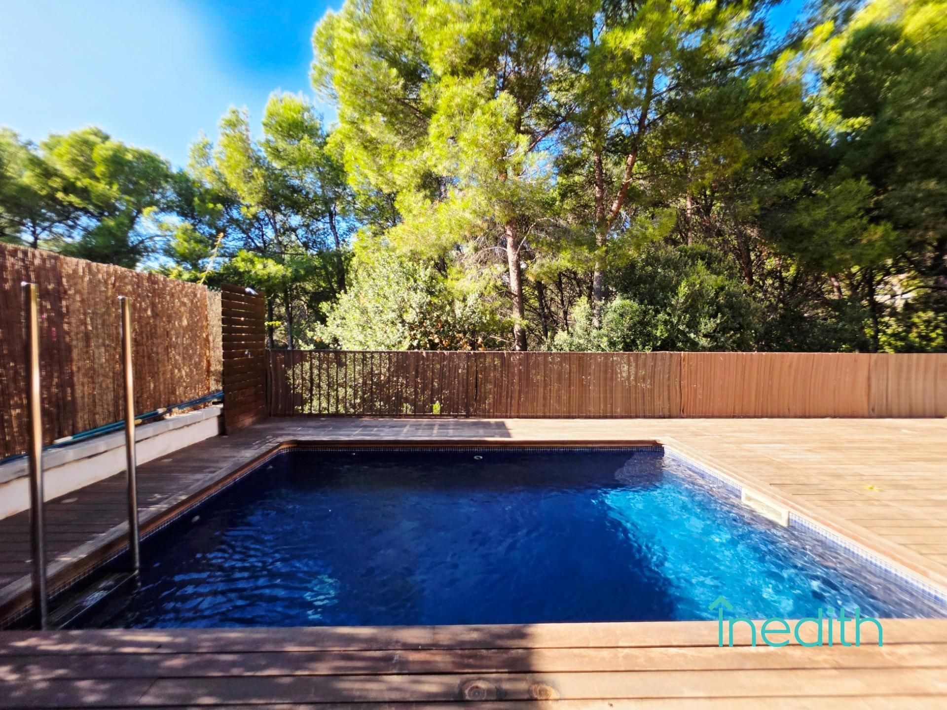 Swimming pool of House or chalet for sale in Castelldefels  with Air Conditioner, Heating and Private garden