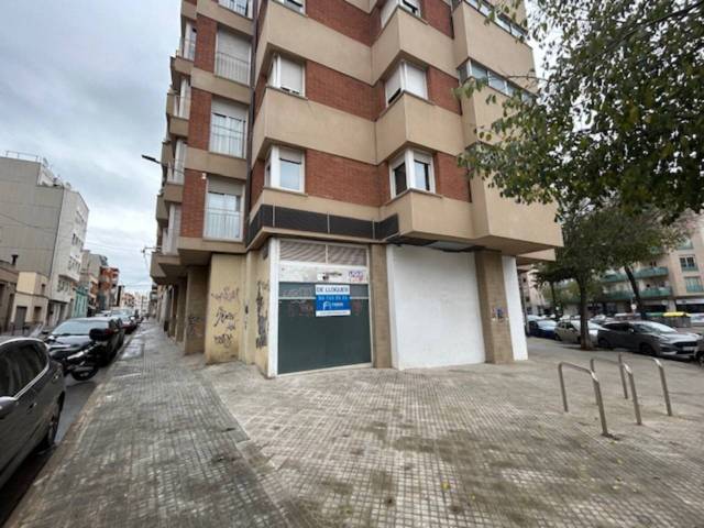 Local comercial en Alquiler en Jaume I en Sant Pere Nord