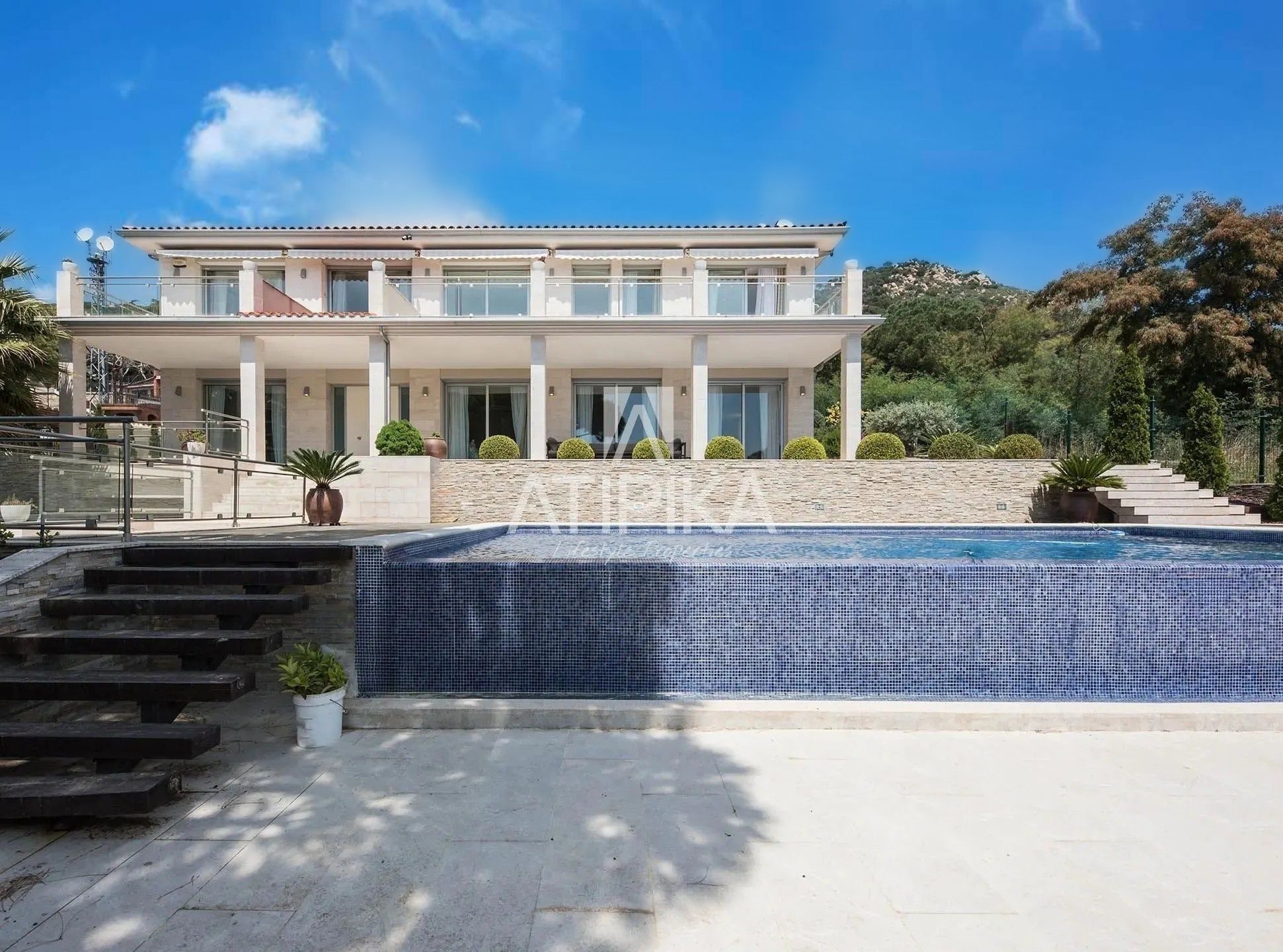 Exterior view of House or chalet for sale in Cabrils  with Air Conditioner, Heating and Parquet flooring