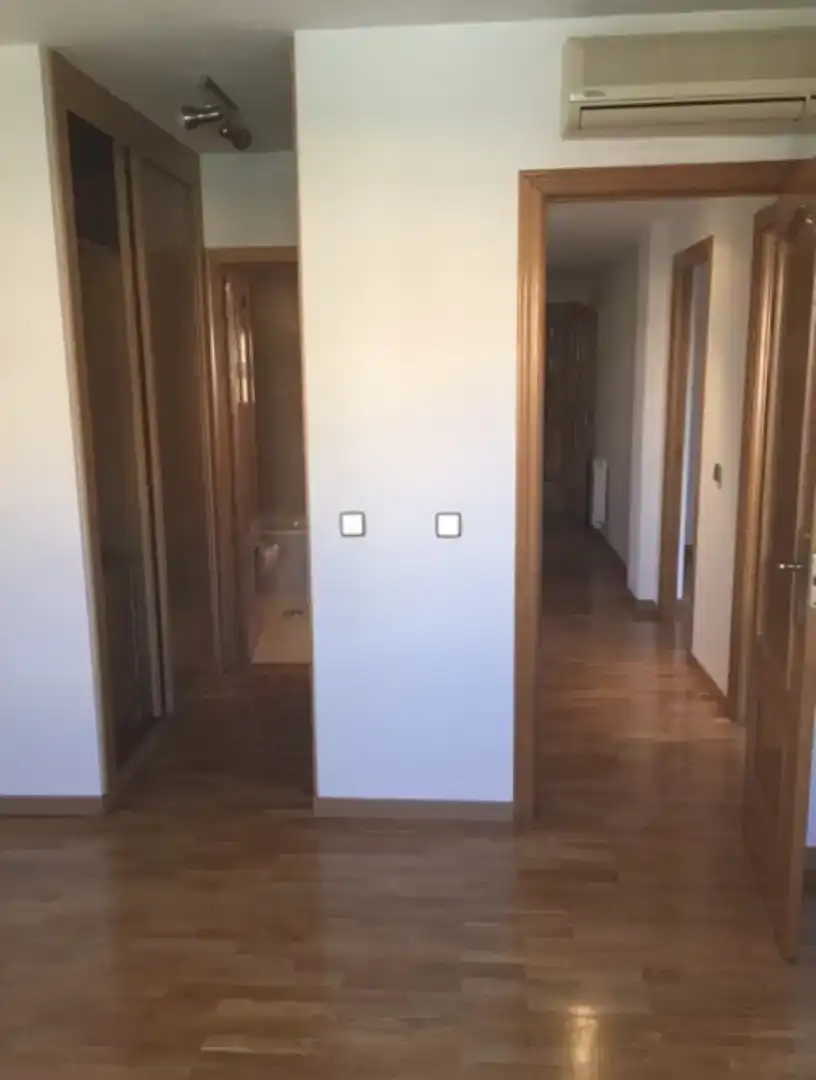 Wohnung zur Miete in Las Rozas de Madrid mit Klimaanlage, Parkett und Abstellraum