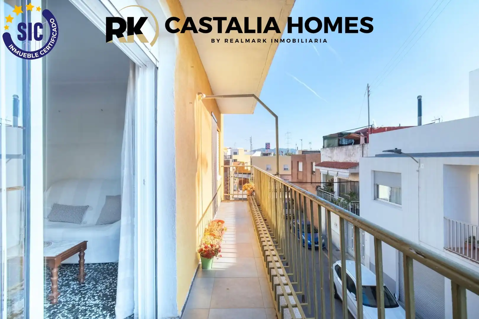 Vista exterior de Pis en venda en Castellón de la Plana / Castelló de la Plana amb Balcó