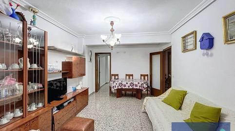 Photo 3 of Flat for sale in Calle de Donoso Cortés, 24, Carolinas Bajas, Alicante