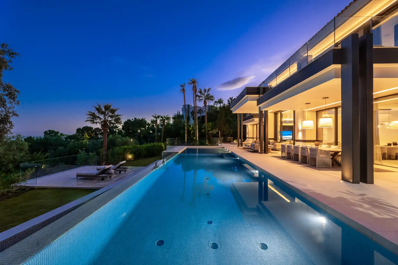 Terraza de Casa o chalet en venta en Marbella con Aire acondicionado, Jardín privado y Terraza