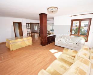 Living room of Flat to rent in Fuengirola  with Air Conditioner and Terrace
