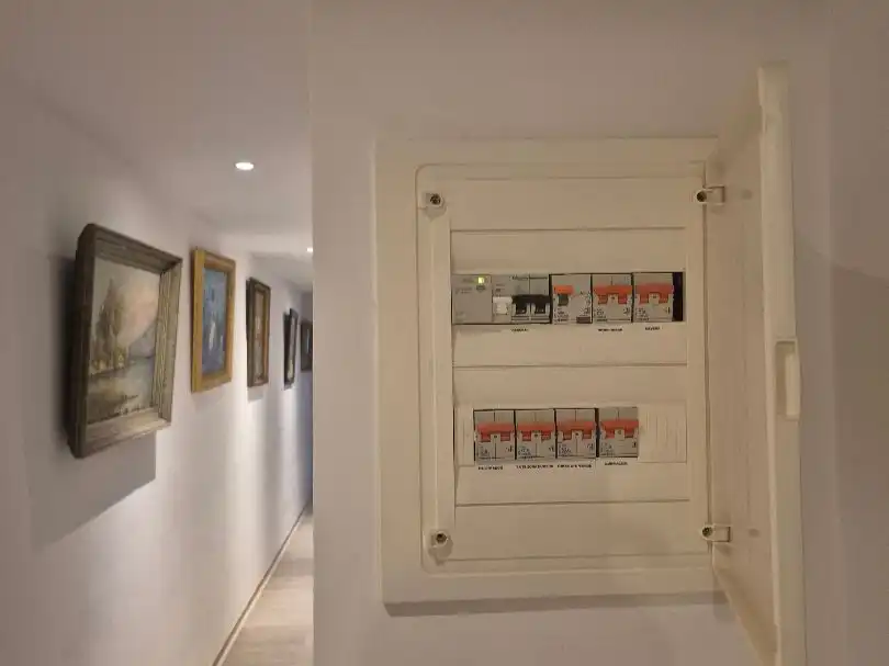 Apartament amb ascensor en venda a av de rhodes 129, imagen 5