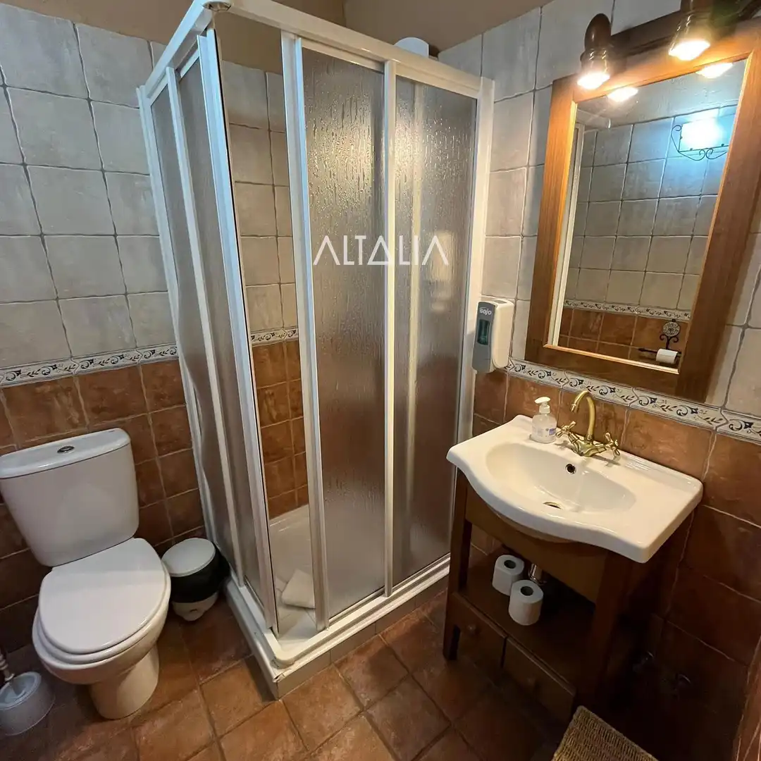 Baño de Casa o chalet en venta en Villar de Olalla con Terraza y Amueblado