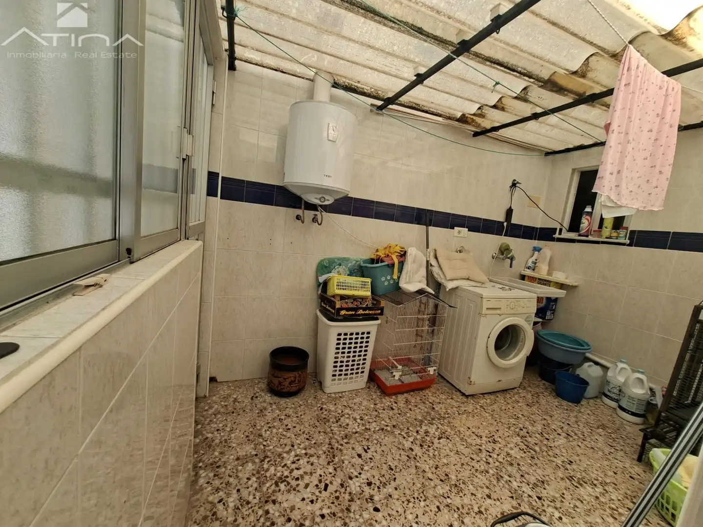 Wohnung zum Verkauf in Gandia mit Klimaanlage, Heizung und Terrasse