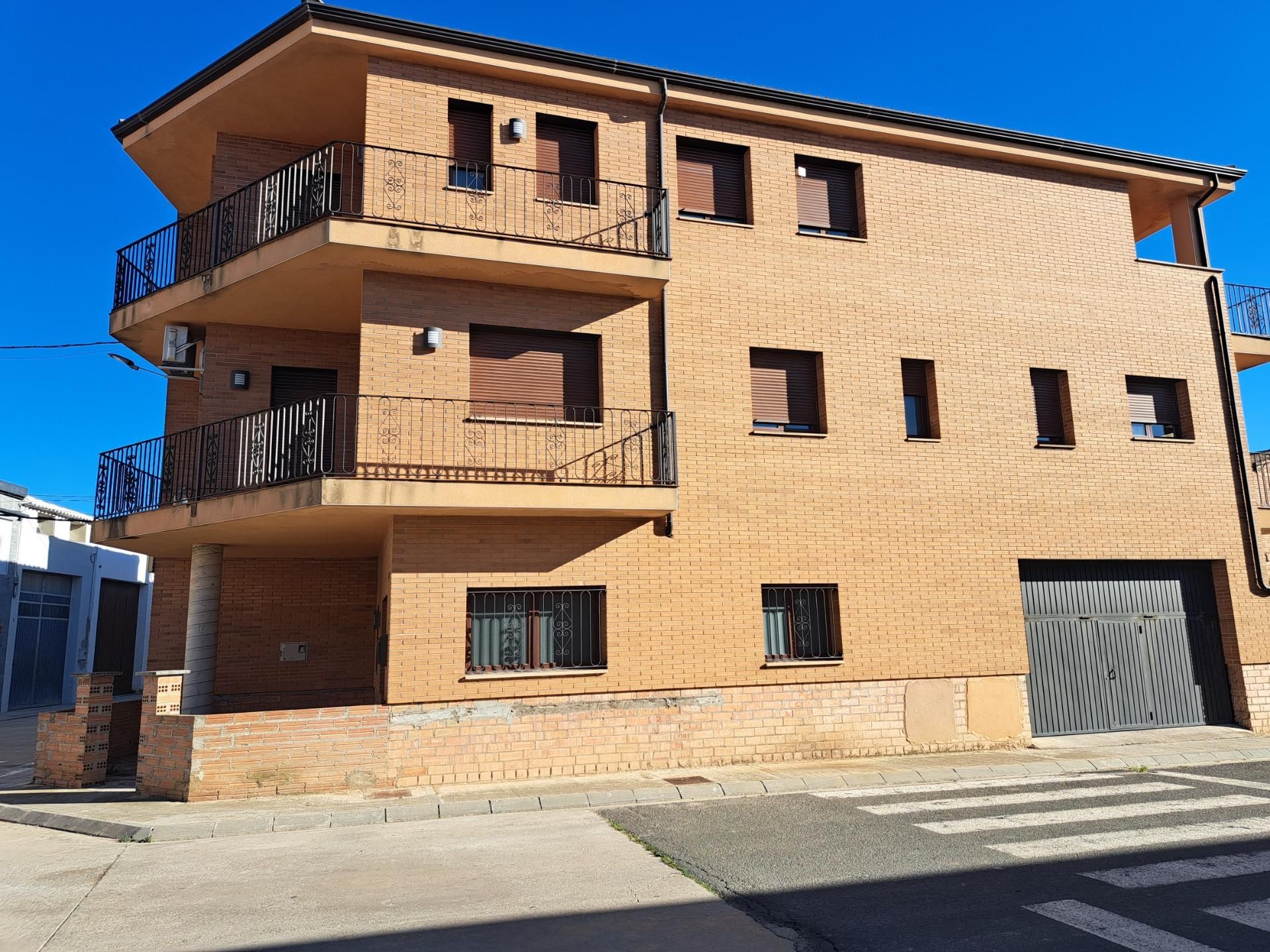 Vista exterior de Casa o xalet en venda en Vilanova de Bellpuig amb Calefacció, Jardí privat i Terrassa
