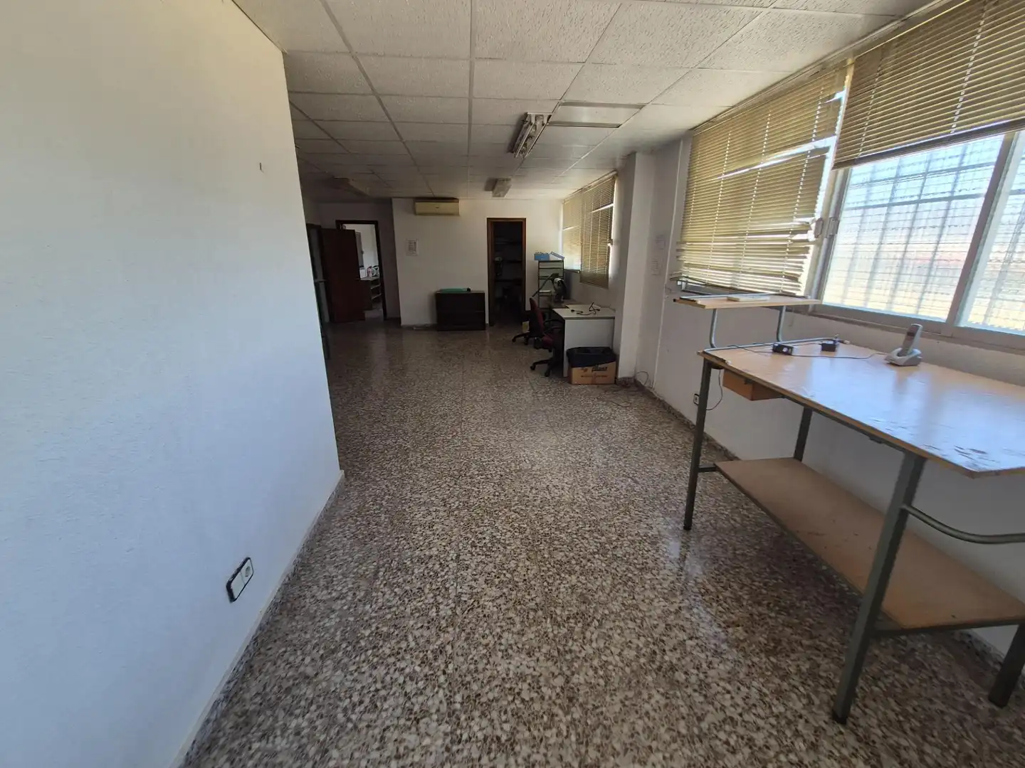 Nave industrial en venta en Elda