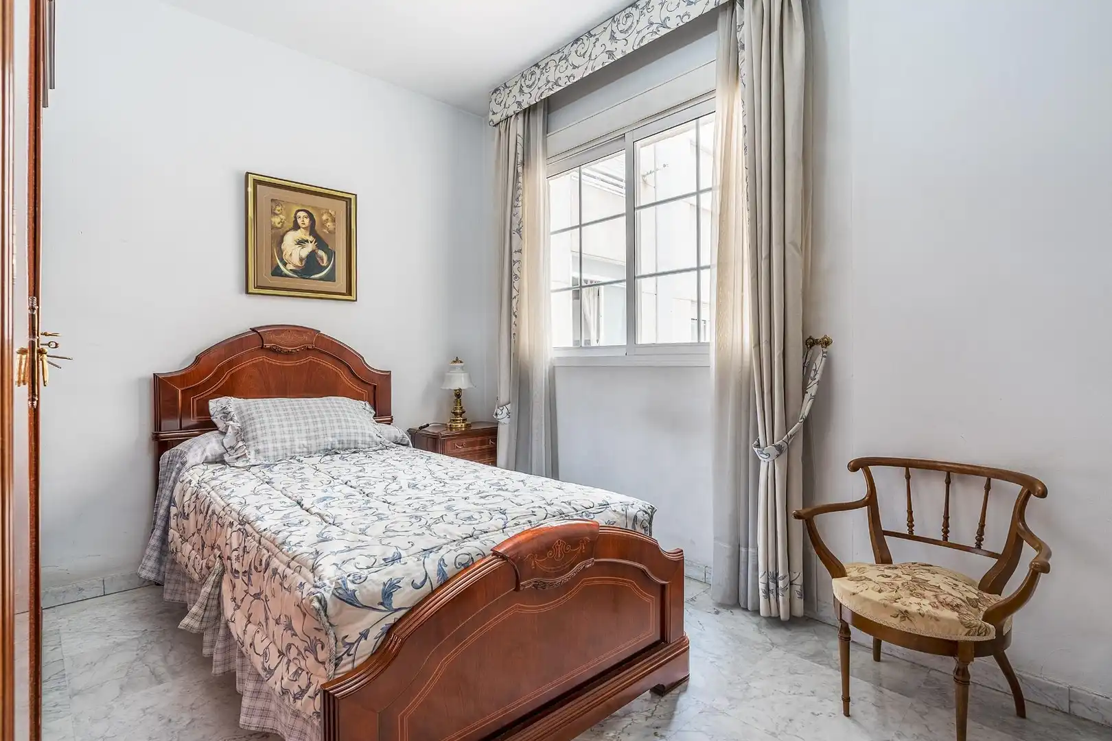 Bedroom of Flat for sale in Granada  with Air Conditioner and Heating