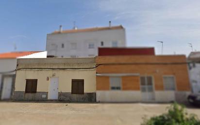 Exterior view of House or chalet for sale in Badajoz Capital  with Heating and Alarm