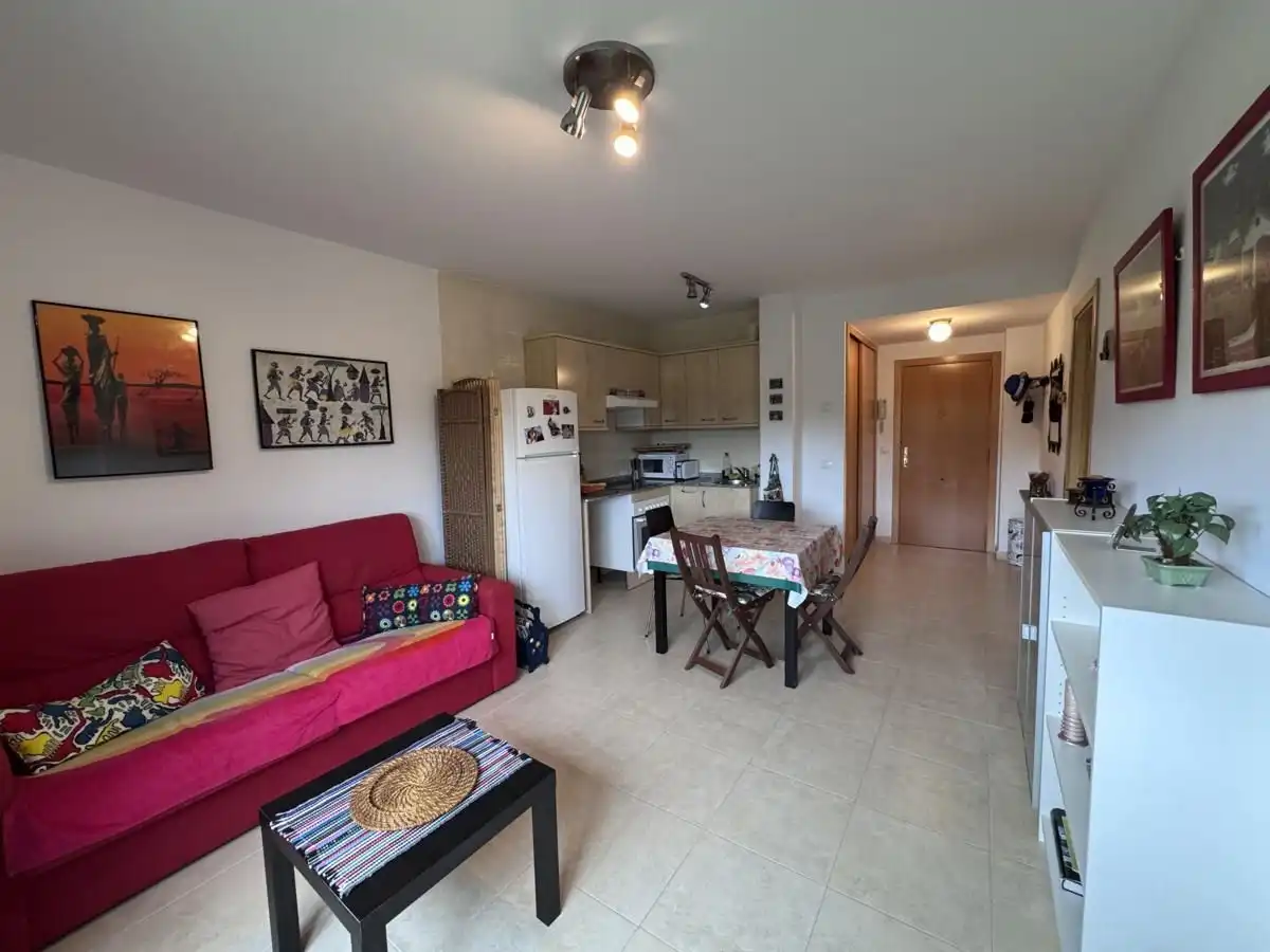 Sala de estar de Apartamento en venta en Llanes con Calefacción, Terraza y Trastero