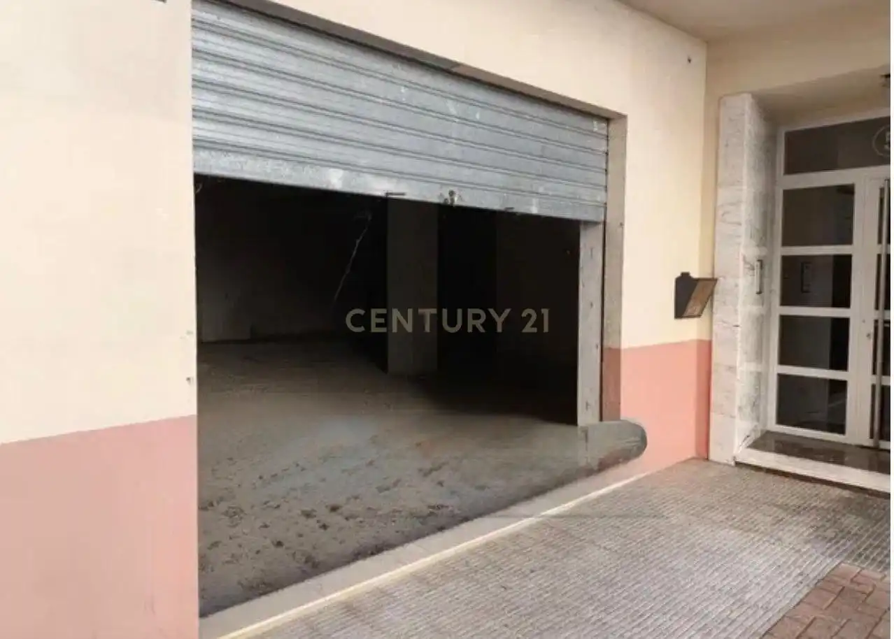 Gewerbefläche zum Verkauf in Avenida Diputación Provincial, no 14, L'Olleria, Spain, imagen 3