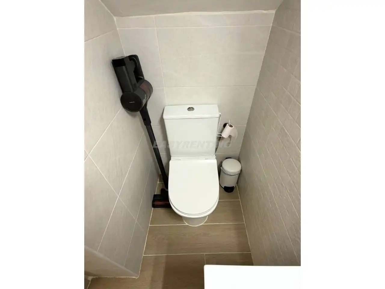 Bathroom of Detached homes for sale in La Línea de la Concepción  with Terrace and Furnished