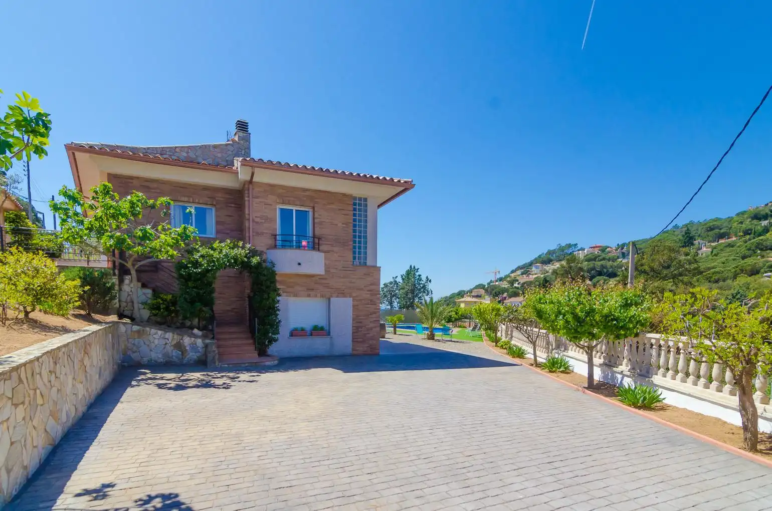 Vista exterior de Casa o xalet en venda en Lloret de Mar amb Terrassa i Piscina