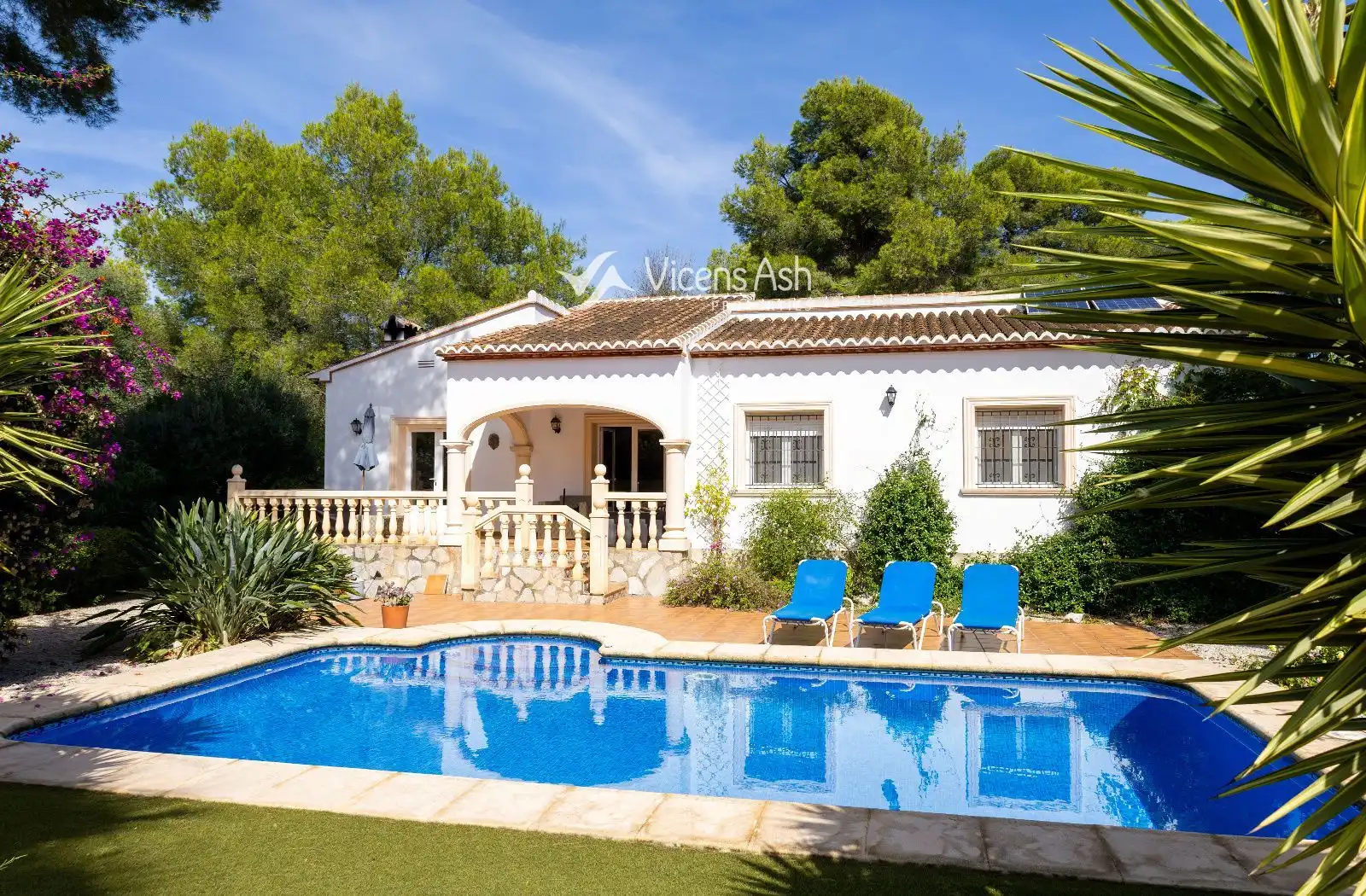 Vista exterior de Casa o chalet en venta en La Granadella  - Costa Nova
