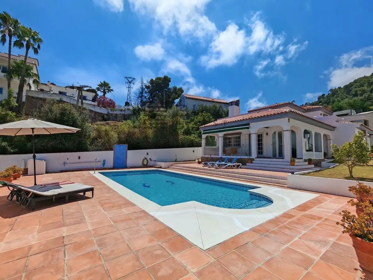 Chalet con piscina en venta en La Capellania, imagen 3