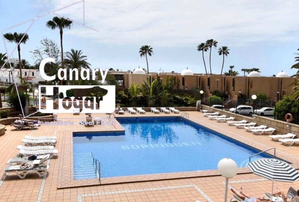 Study for sale in Adeje  with Air Conditioner, Terrace and Community pool