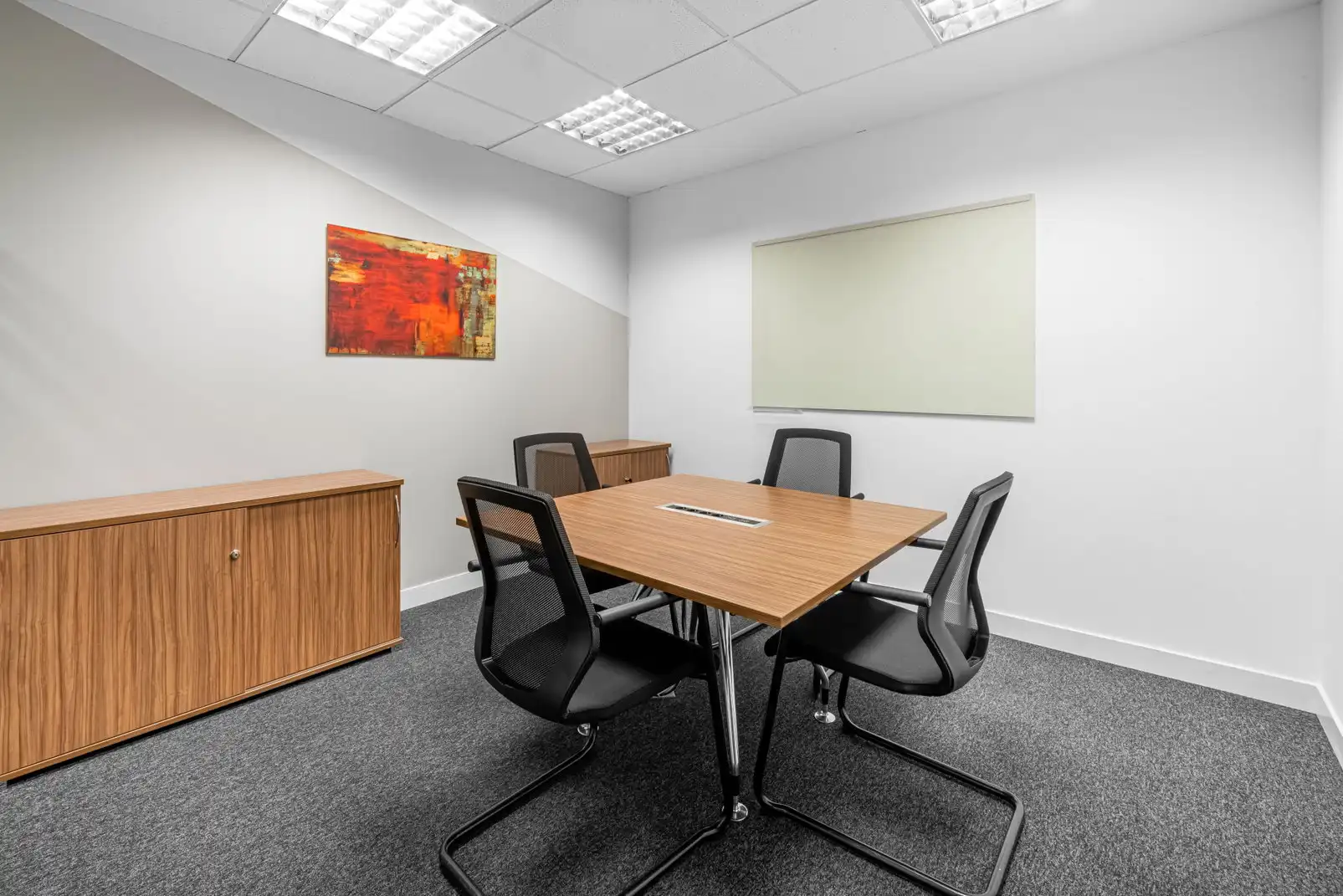 Office for rent in La Moraleja  with Air Conditioner, Heating and Furnished