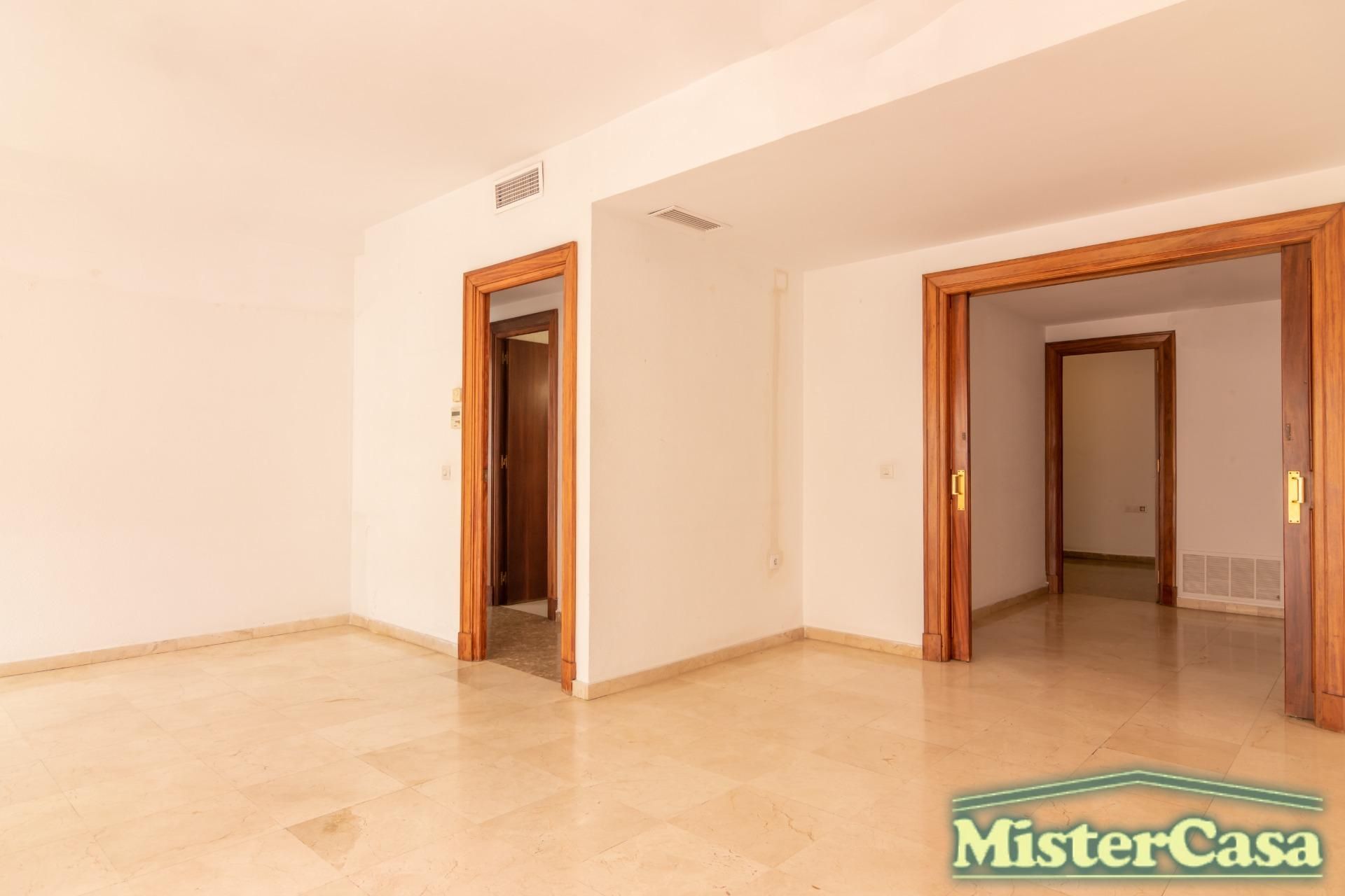 Flat for sale in Jerez de la Frontera  with Air Conditioner, Terrace and Balcony