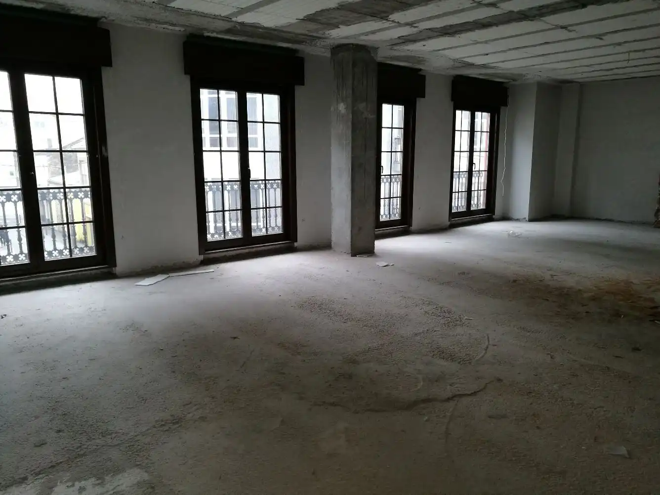 Local en venta en Carballo
